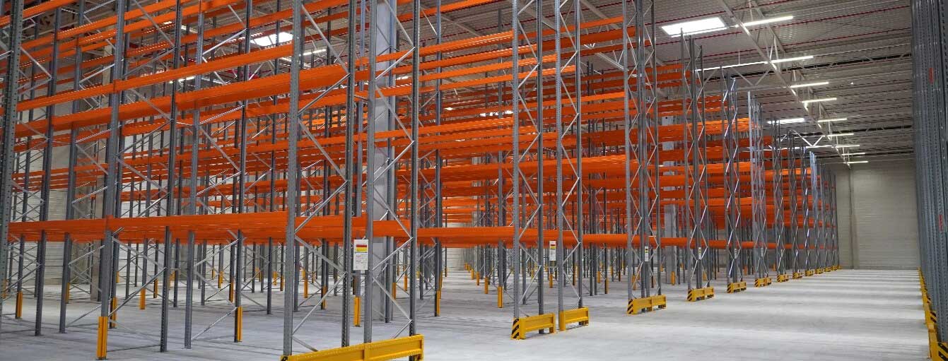 Which-Type-of-Industrial-Shelving-is-Right-for-Yo