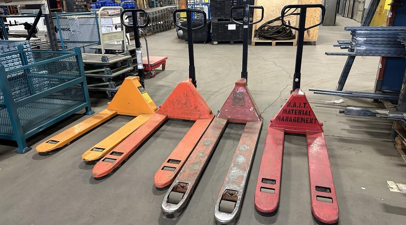 Used Pallet Jacks in Edmonton